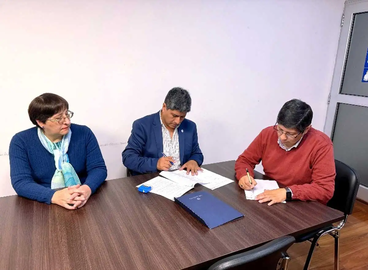 La Facultad de Ingeniería firmó un acuerdo con la Secretaría de Trabajo para impulsar las prácticas profesionales